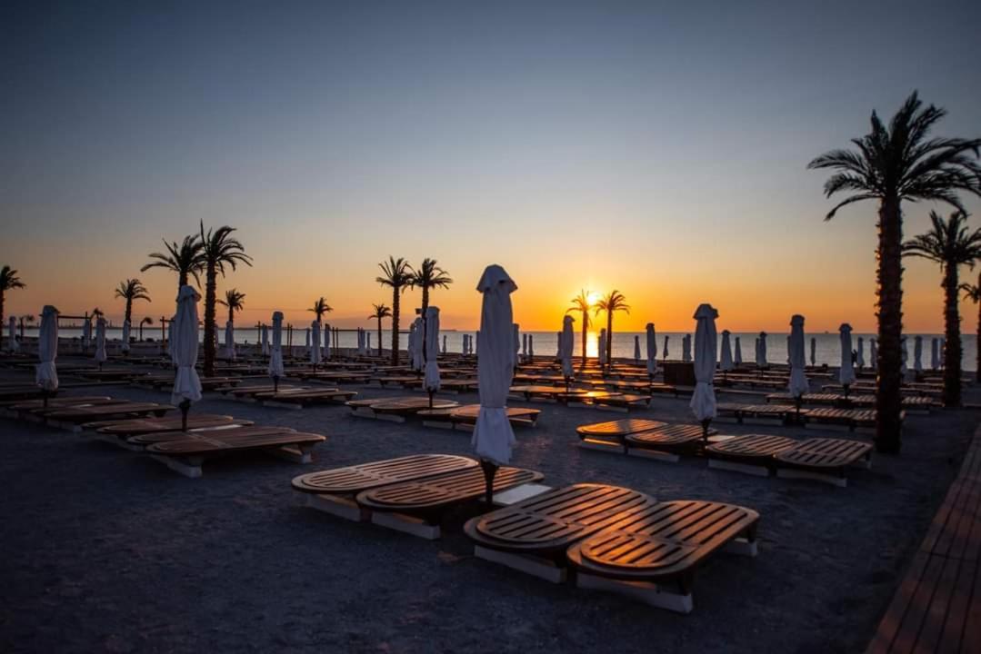 White Tower Mamaia Prestige Apartments Kültér fotó